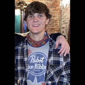 Meet your Posher, Ethan